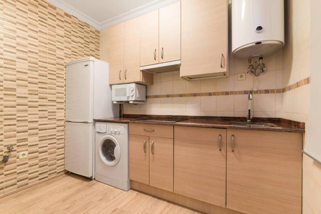 Coqueto Piso En Madrid/Atocha. 4 Personas 2 Hab Apartment ภายนอก รูปภาพ